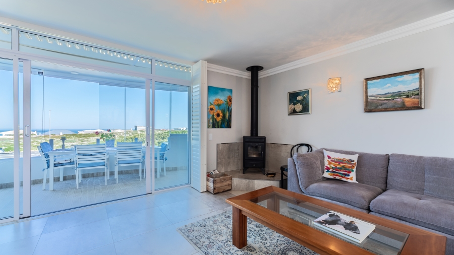 3 Bedroom Property for Sale in Bloubergstrand Western Cape